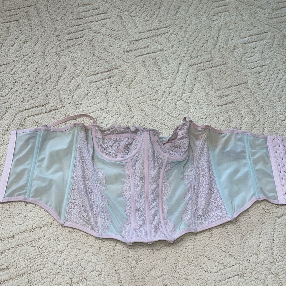 URBAN CORSET